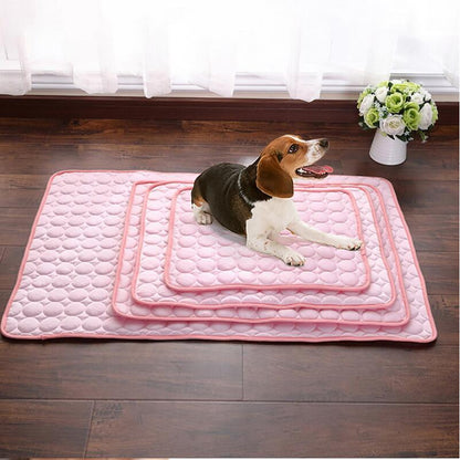 Cooling Ice Silk Nest Pad for Dogs and Cats - Ideal for Summer Comfort