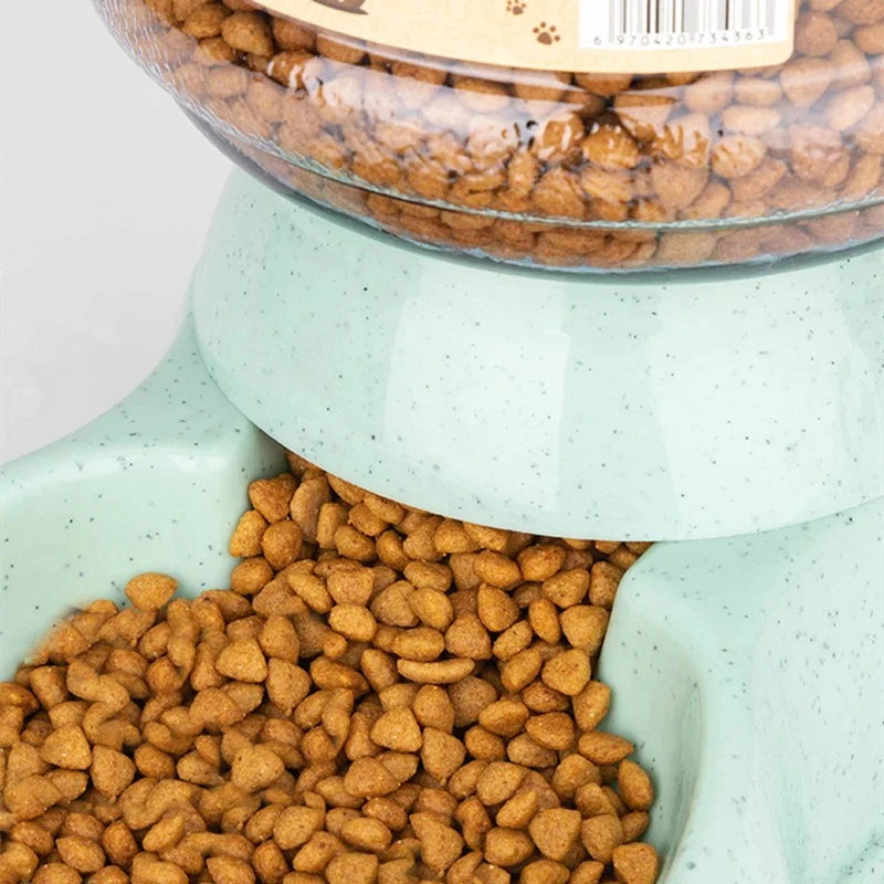 Automatic Large Capacity Pet Feeder & Water Dispenser for Dogs and Cats - Perfect Feeding Solution!