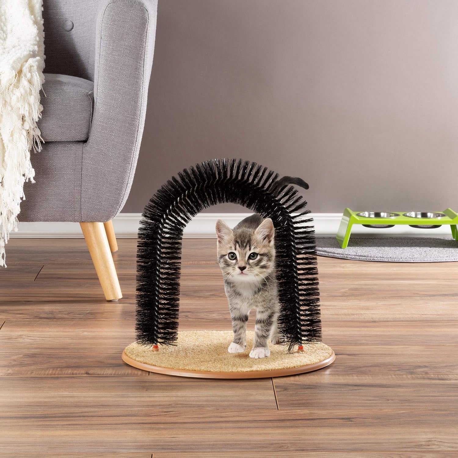 PETMAKER Cat Self-Groomer Arch - Carpeted Base Back Scratcher & Massager for Shedding Control (Black)