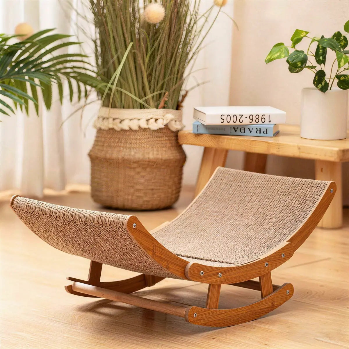 Elegant Bohemian Rocking Cat Scratcher Bed for Indoor Cats, Curved Lounge Chair with Solid Wood Frame, Dual Function Scratching and Rocking, Calming Anti-Anxiety Cat Rocker, Non-Shedding Comfortable Bed for Medium to Large Cats and Kittens