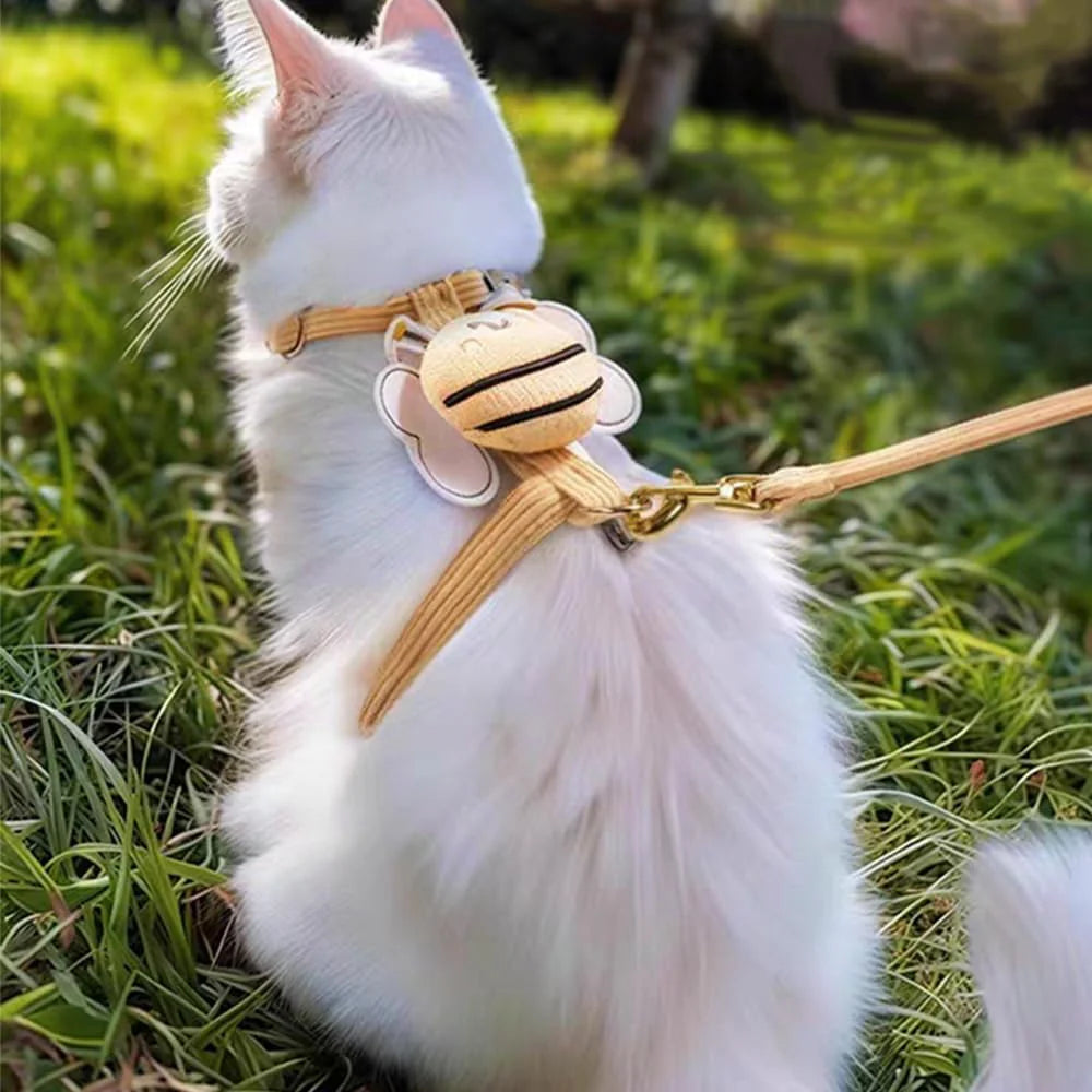 Escape-Proof Cat and Rabbit Harness & Leash Set - Stylish Costumes for Adventurous Pets!