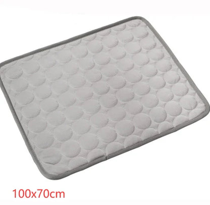 Cooling Ice Silk Nest Pad for Dogs and Cats - Ideal for Summer Comfort
