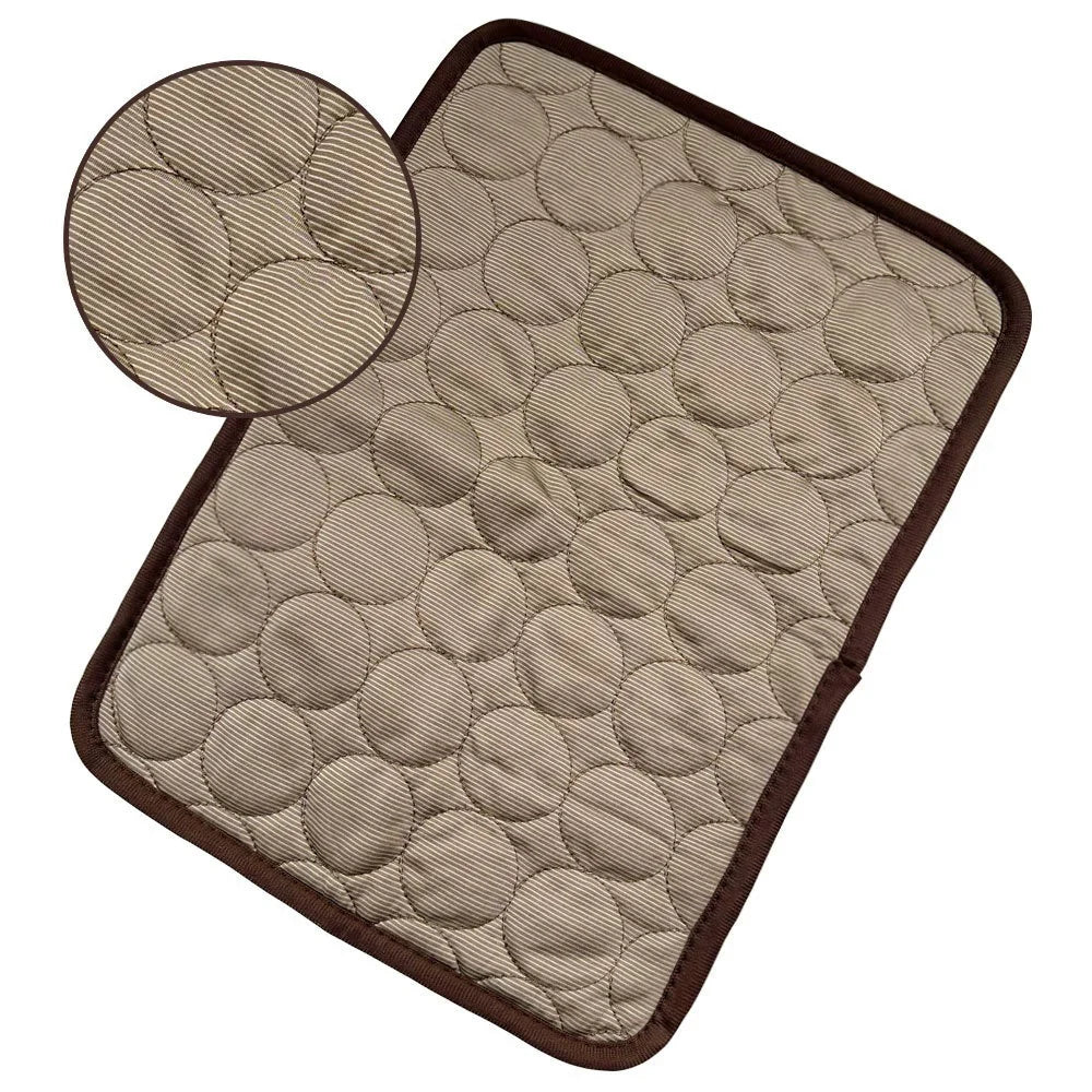 Cooling Ice Silk Nest Pad for Dogs and Cats - Ideal for Summer Comfort